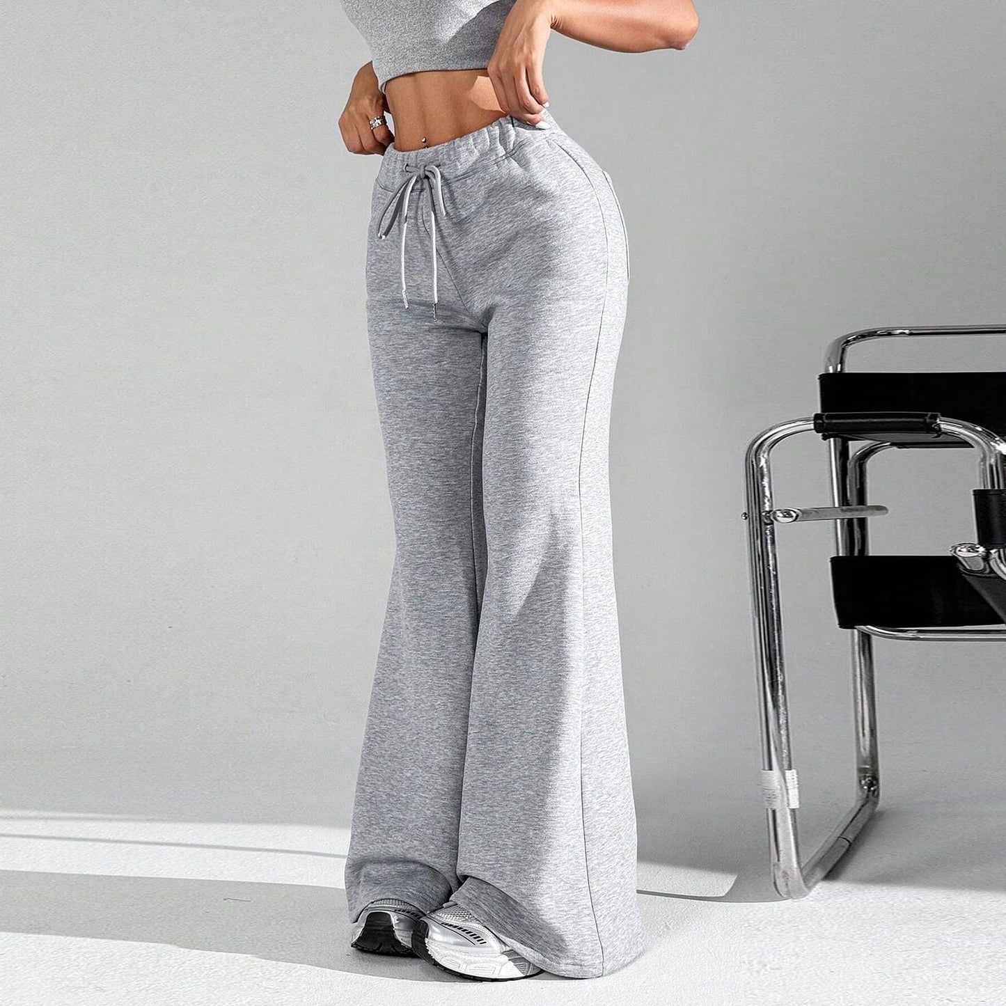 Women Wide Leg Sweatpants High Waisted Baggy Flare Sweatpants with Pockets Plus Size Drawstring Y2K Flare Pants